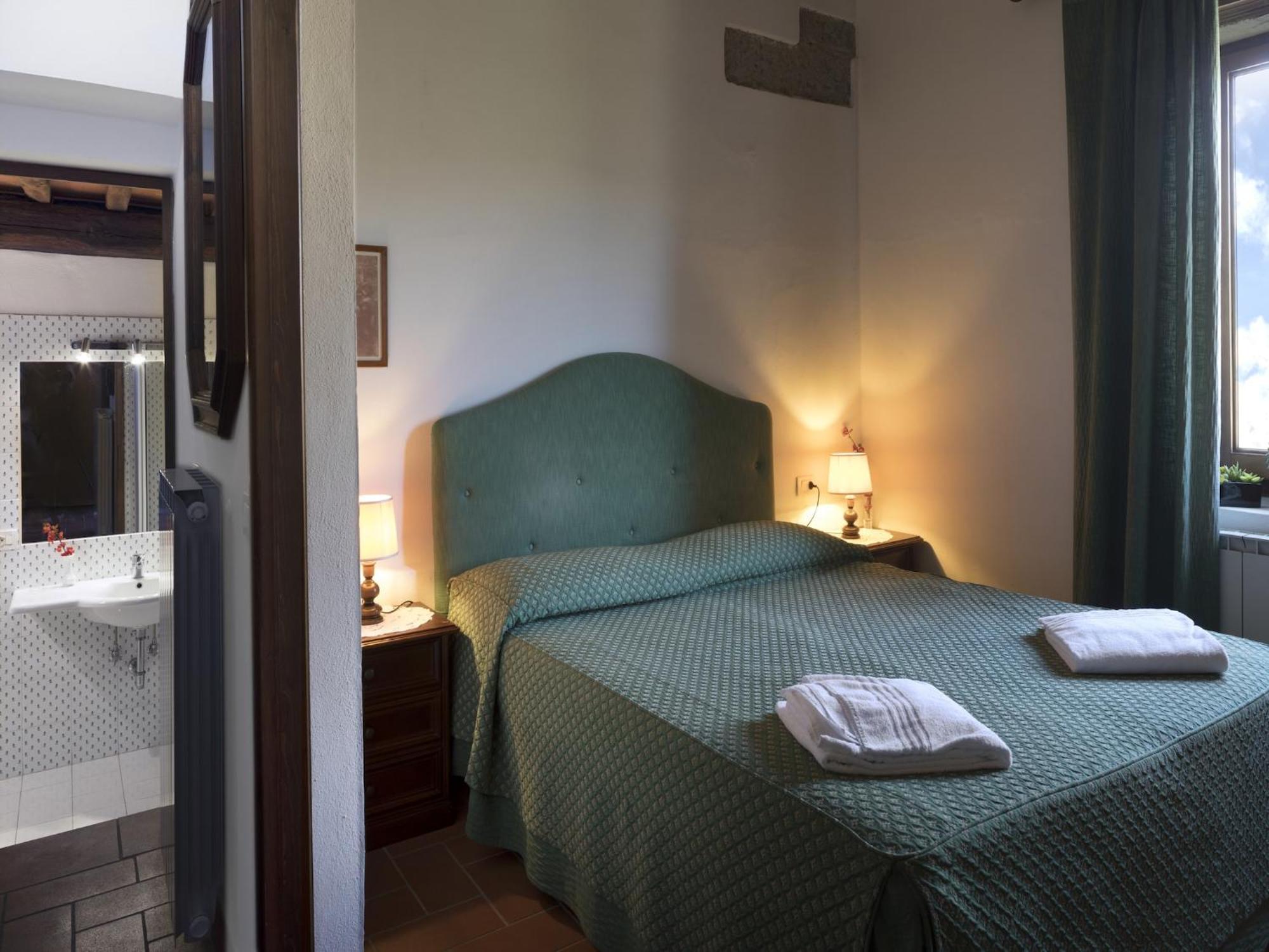 Pleasant Apartment With Swimming Pool Garden Bbq Parking Lucolena in Chianti Екстер'єр фото
